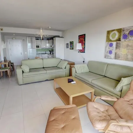 Deluxe Large Sea Views Benalbeach Apartment